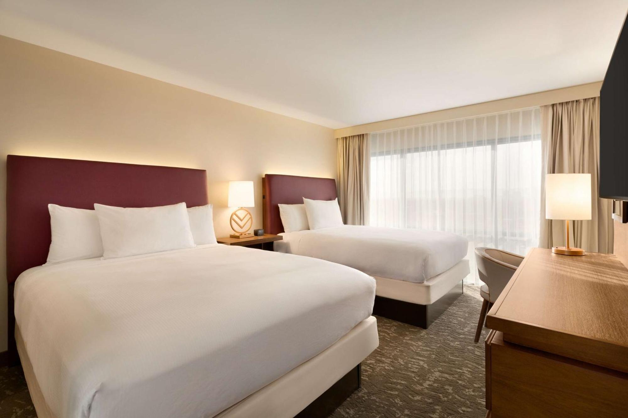 Embassy Suites By Hilton Phoenix Downtown North Exteriör bild