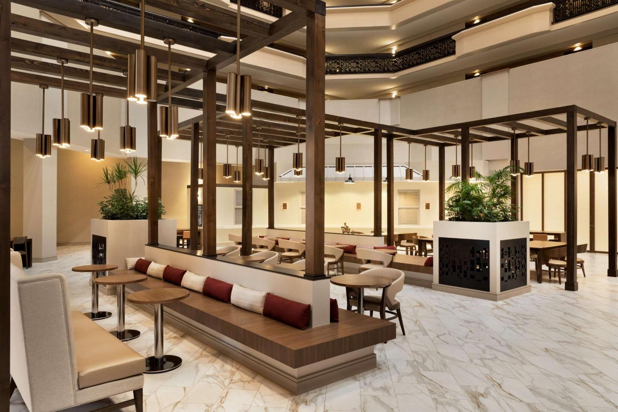 Embassy Suites By Hilton Phoenix Downtown North Exteriör bild
