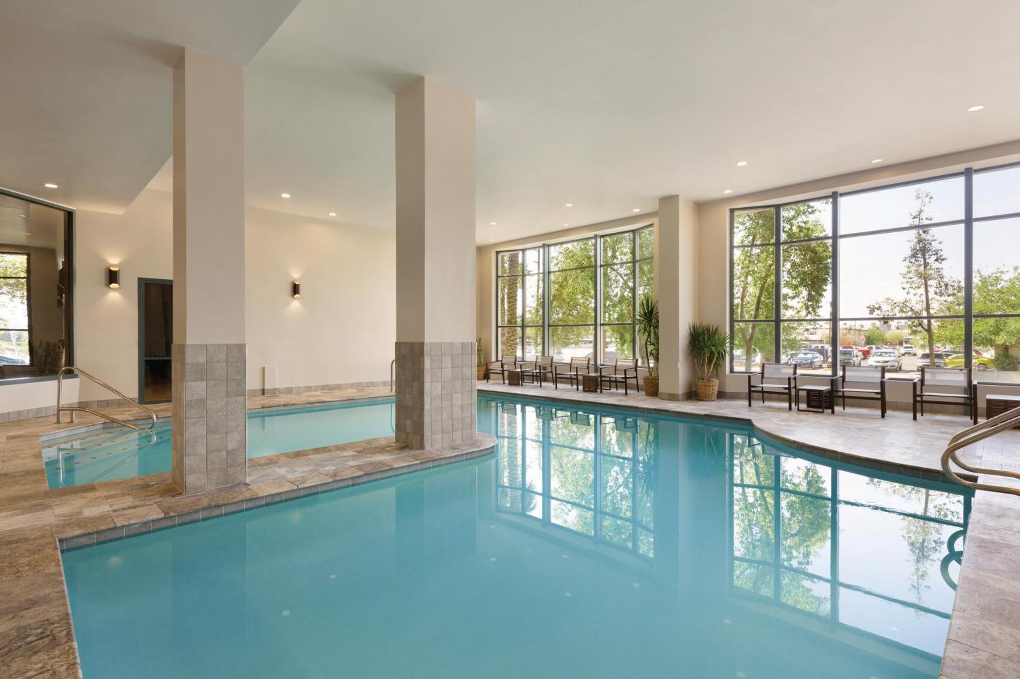 Embassy Suites By Hilton Phoenix Downtown North Exteriör bild
